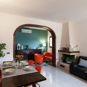 https://duccio-flat-santa-maria-novella.it-tuscanyhotel.com