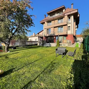 Zaraaparthotel Апарт-отель