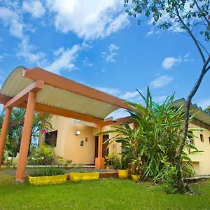 Anacahuita, Limonal , Jarabacoa República Dominicana